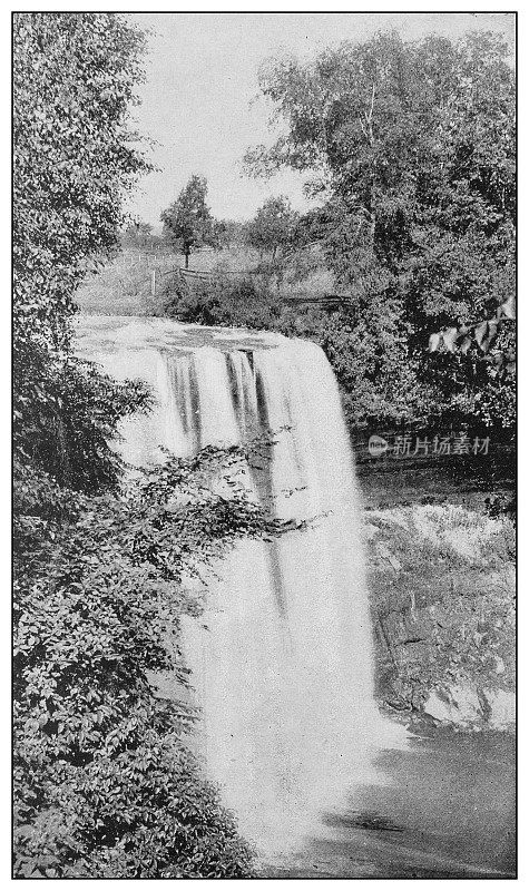 美国古董黑白照片:明尼哈哈瀑布