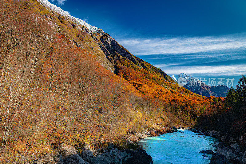 冬季雪景克朗山，Soča朱利安阿尔卑斯河，Primorska，斯洛文尼亚，欧洲