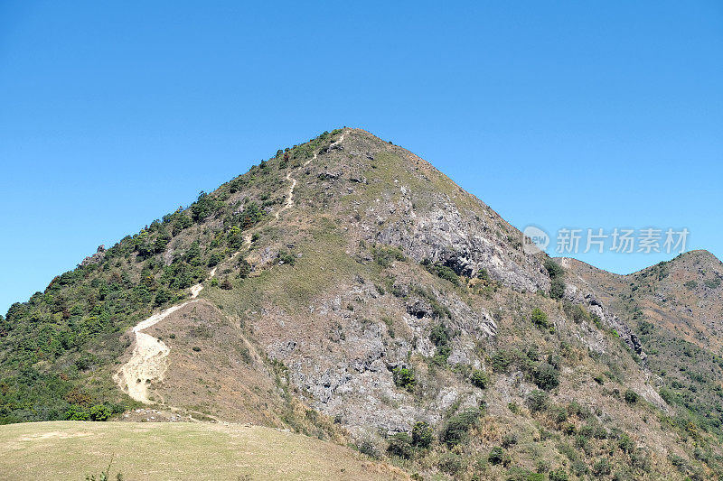 香港马鞍山昂坪高原及金字塔山