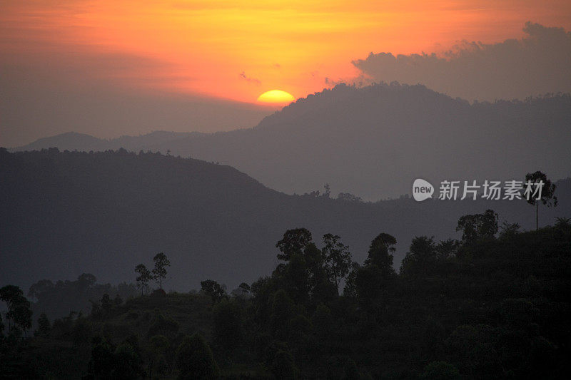 亚齐，seulawah山之间的日出景象