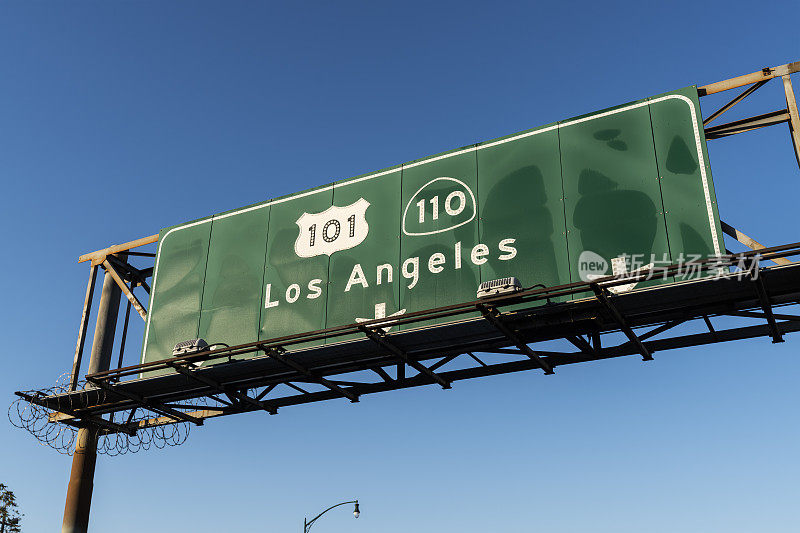 洛杉矶101和110高速公路标志