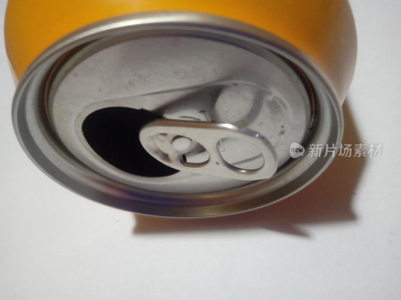 关闭已打开的罐装饮料