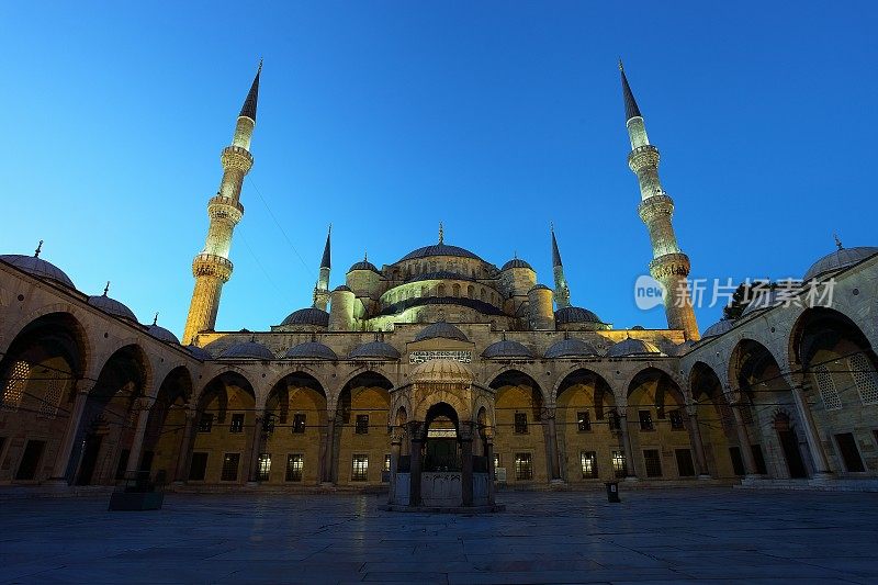 苏丹艾哈迈德（蓝色）清真寺