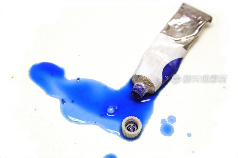 水彩油漆溢出-亮蓝色