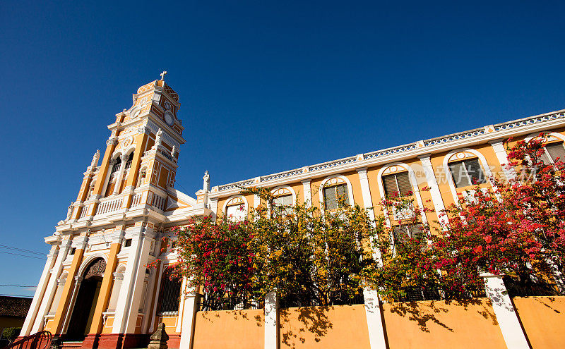 格拉纳达Church