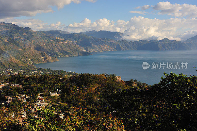 湖Atitlan、危地马拉