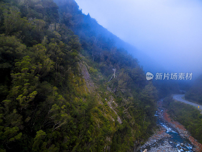 鸟瞰图的Otira山谷