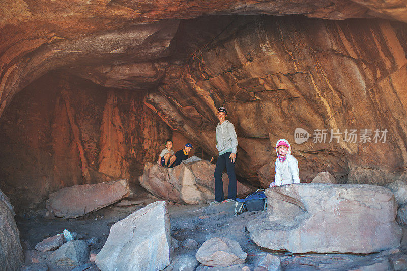 洞穴的家庭