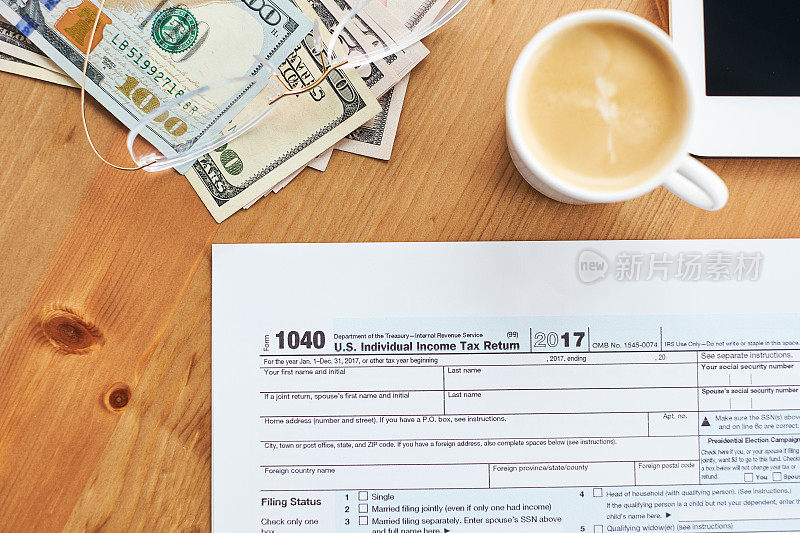 美国税务表格，每年四月的活动