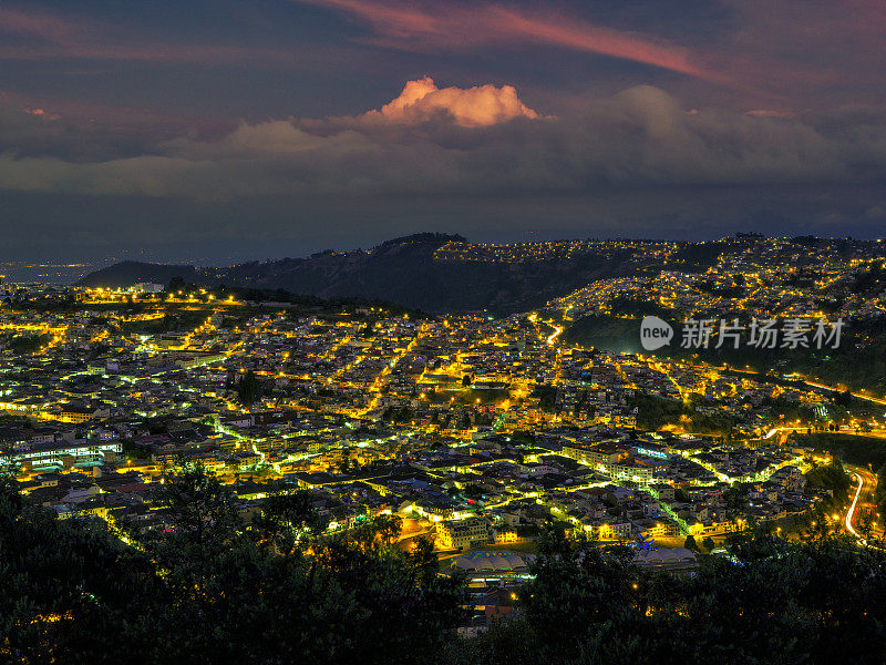 基多夜景