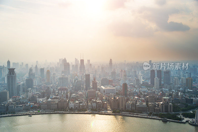 雾中的上海，中国