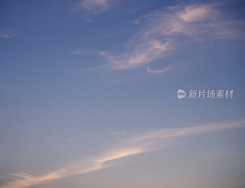 纤细的Cloudscape