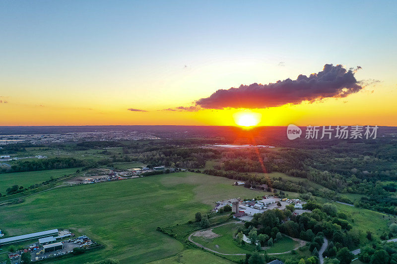 纳什维尔保护保护区和亨伯山谷遗产小径黄昏，沃恩，加拿大