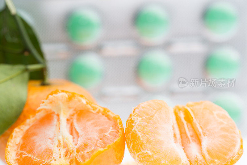水果橙和维生素c丸