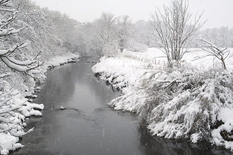 雪河