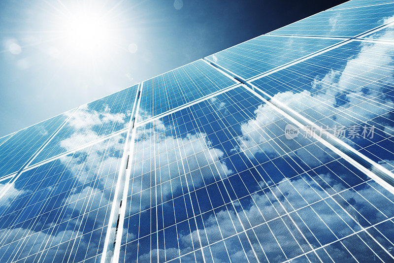 太阳能电池板生产可再生能源
