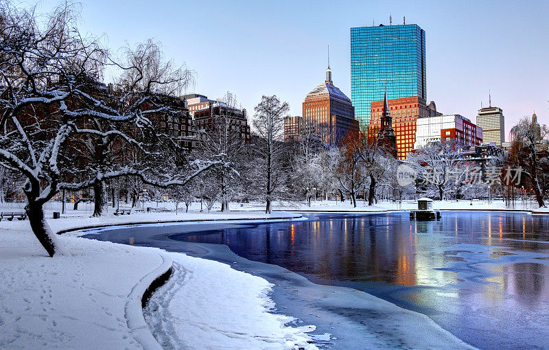 波士顿公共花园的冬天