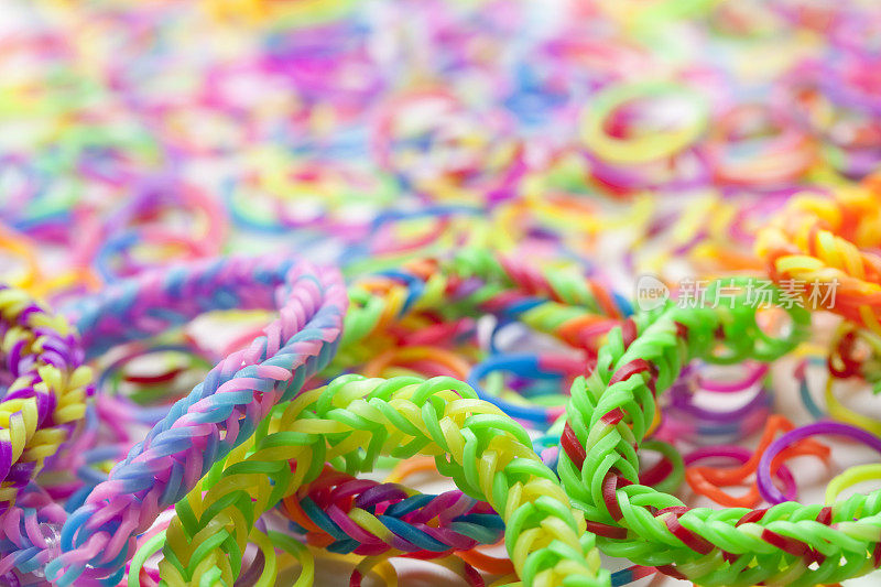 几条彩色装饰织带