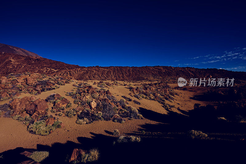 火山上的早晨