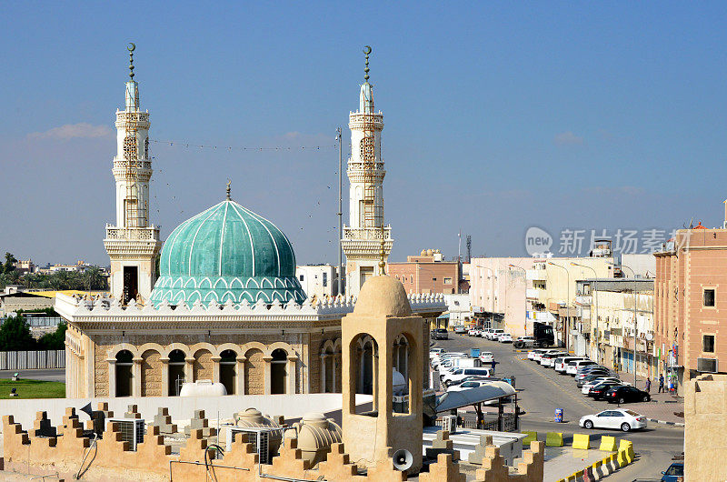 伊玛目哈桑阿斯卡里清真寺和塔洛特镇中心，塔洛特岛，达曼，东部省，沙特阿拉伯