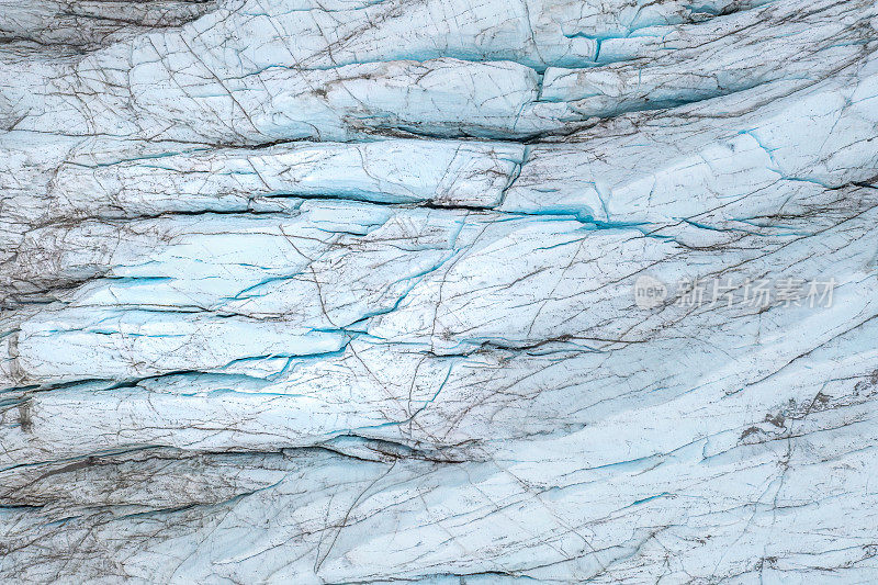 格陵兰岛拉塞尔冰川冰盖的俯视图