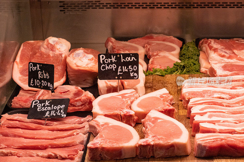 伦敦南华克市博罗市场的猪排