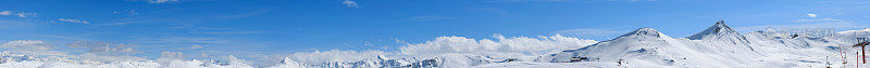 阿尔卑斯山雪山景观