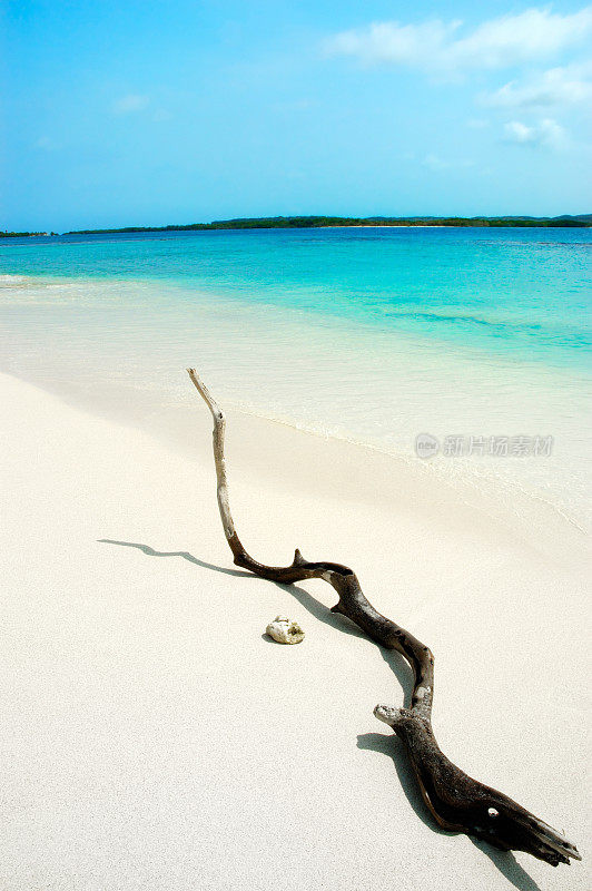 热带白沙岛海滩