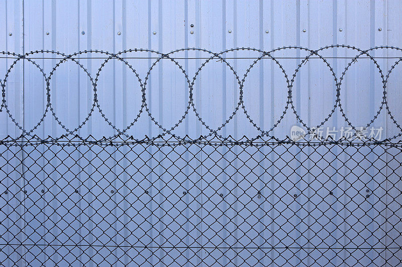 铁丝栅栏
