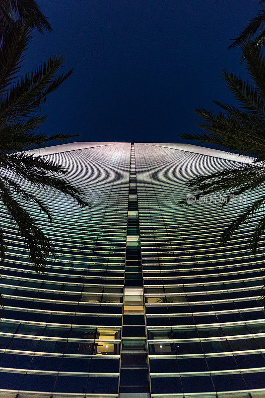迈阿密大厦之夜