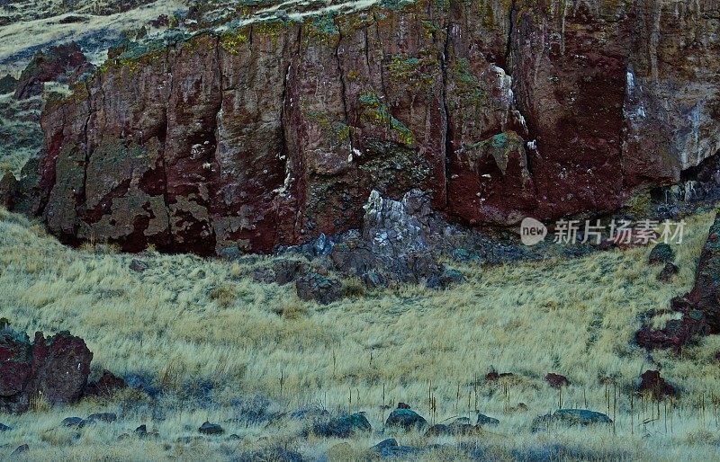 图里湖红岩