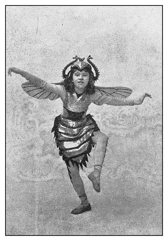 古董照片:女演员杰拉尔丁·萨默塞特扮演的苍蝇