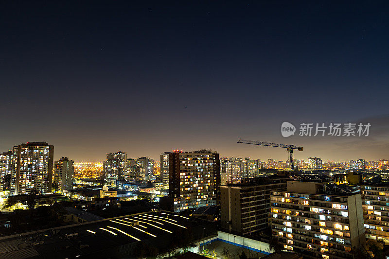 智利圣地亚哥夜间鸟瞰图