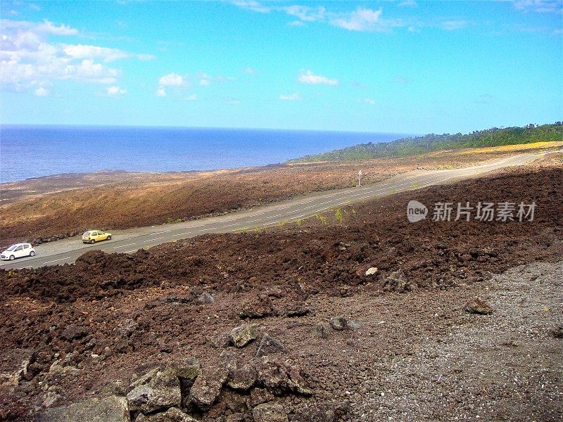 1986年，留尼汪岛火山口