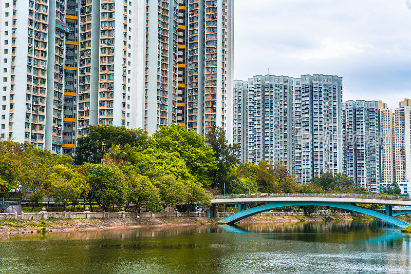 现代建筑的外观。构建抽象的背景