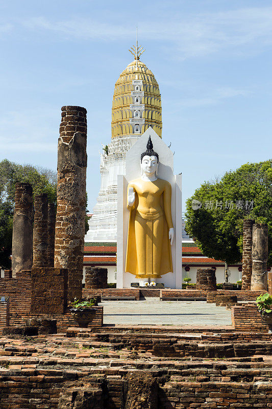 那是泰国的佛寺