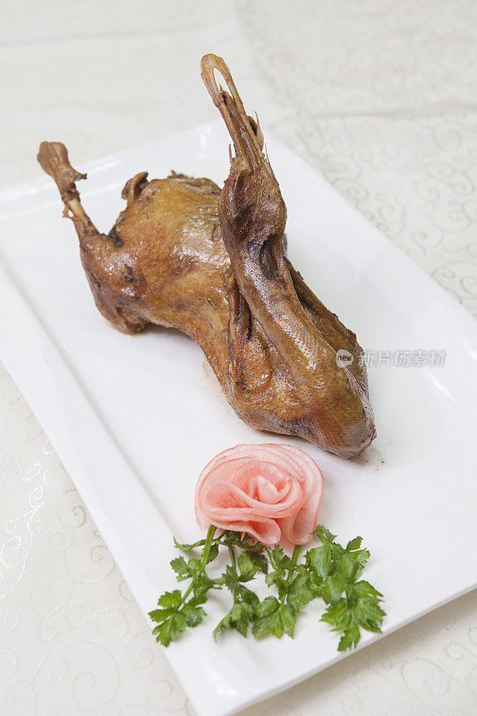 北京烤鸭，中国菜。