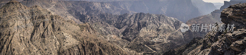 Saiq高原全景，阿曼