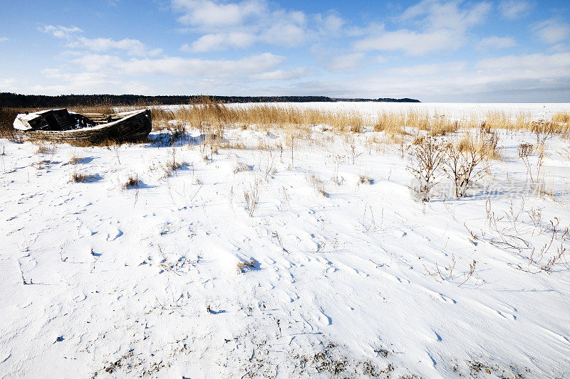 北欧冬季景观与船-爱沙尼亚
