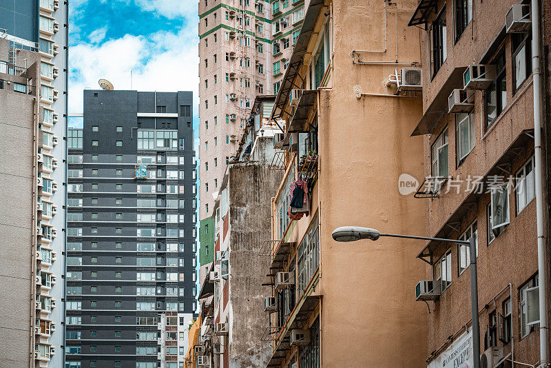 拥挤的香港建筑拍摄于香港中环。