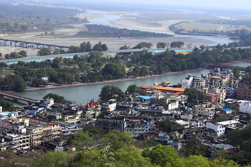 印度，北阿坎德邦，Haridwar市，从山上俯瞰风景