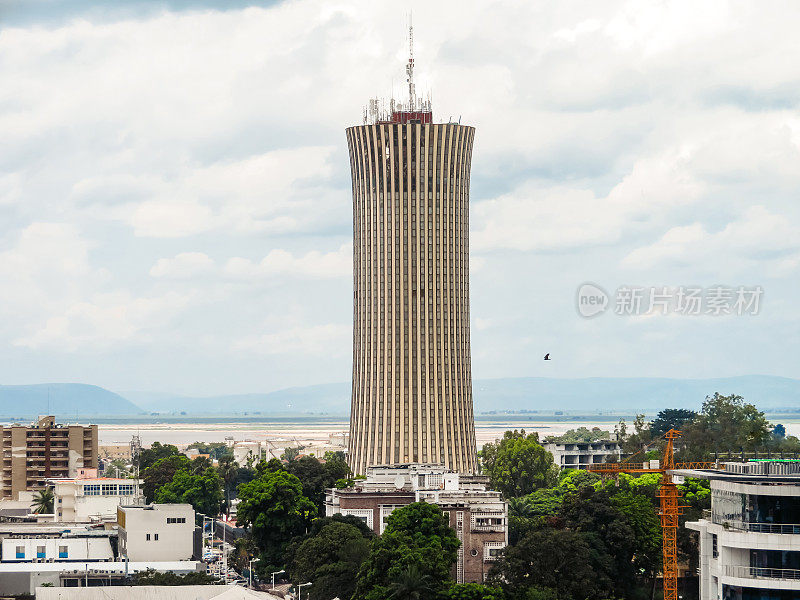 在刚果共和国的布拉柴维尔建造塔楼