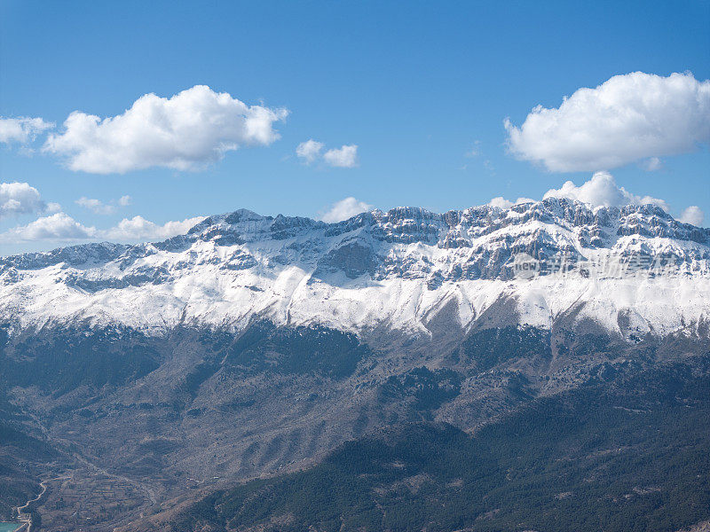 雪山