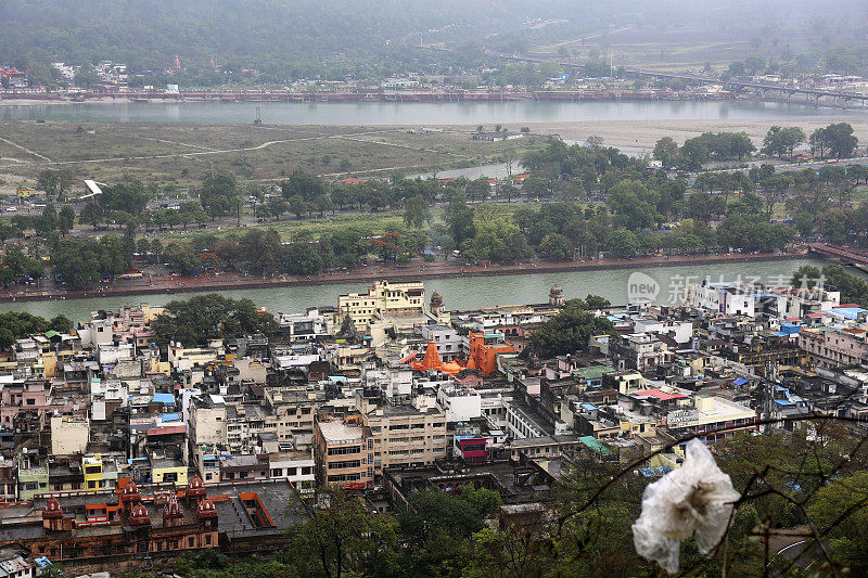 印度，北阿坎德邦，Haridwar市，从山的角度看风景