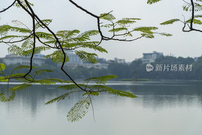 还剑湖或剑湖，河内的首都