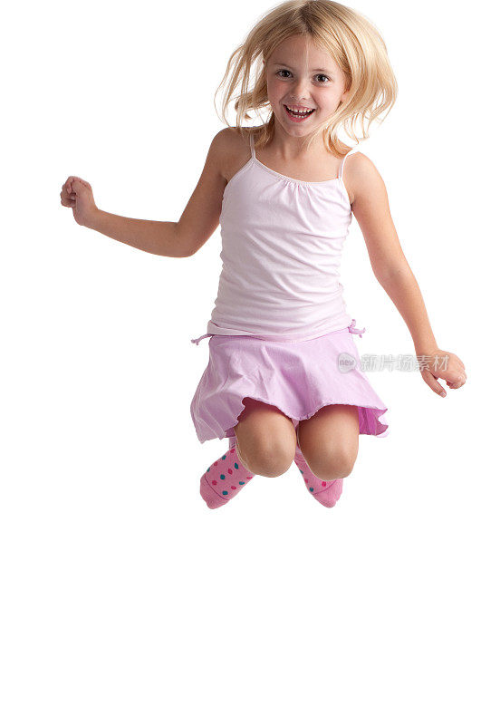 快乐的跳跃的女孩。