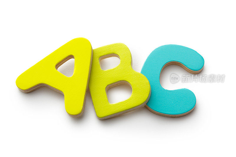 玩具:字母拼图孤立的白色背景