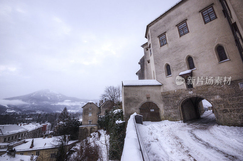 奥地利萨尔茨堡Nonnberg修道院冬天的早晨