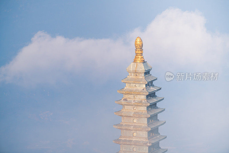 美丽的风景金山宝唐图塔和中国神u来和观音在越南萨帕翻斯盘山