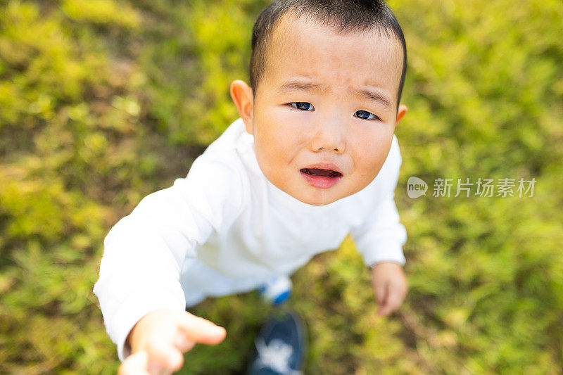 宝宝需要妈妈的帮助